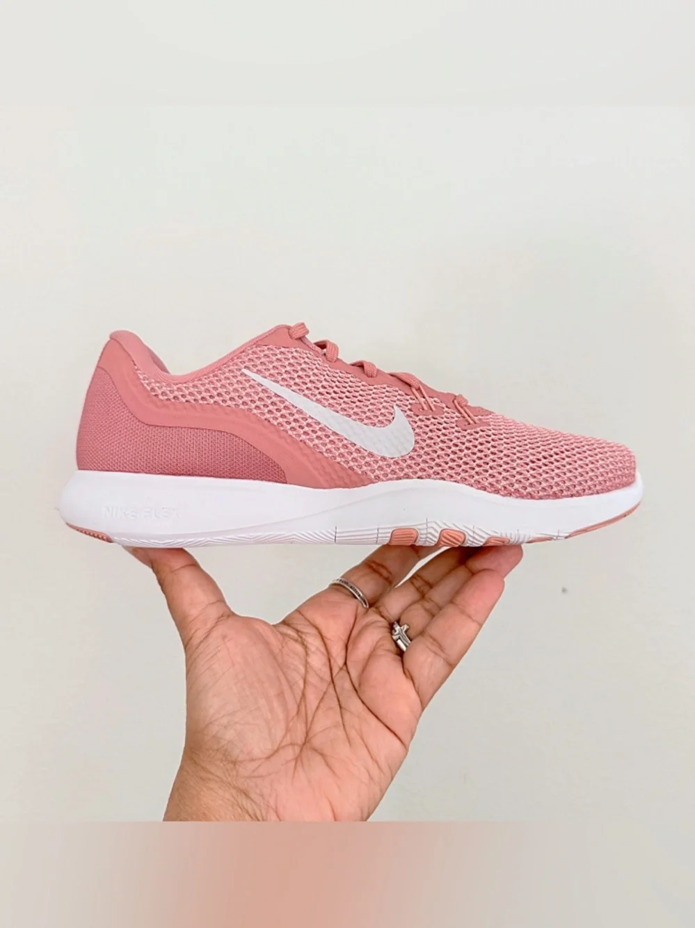 Nike Flex Trainer 7 Rust Pink Women’s Sneakers Size 8
